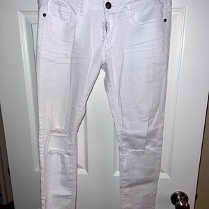 Women’s Machine distressed jeans size 30/9